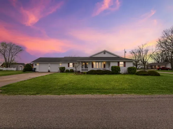 401 Gehle St, Saint Peter, IL 62880