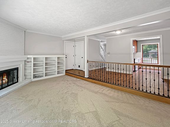 3rd image of 1869 Burrwood Cir