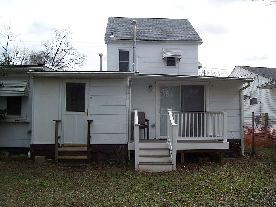 back yard with unit deck to the right