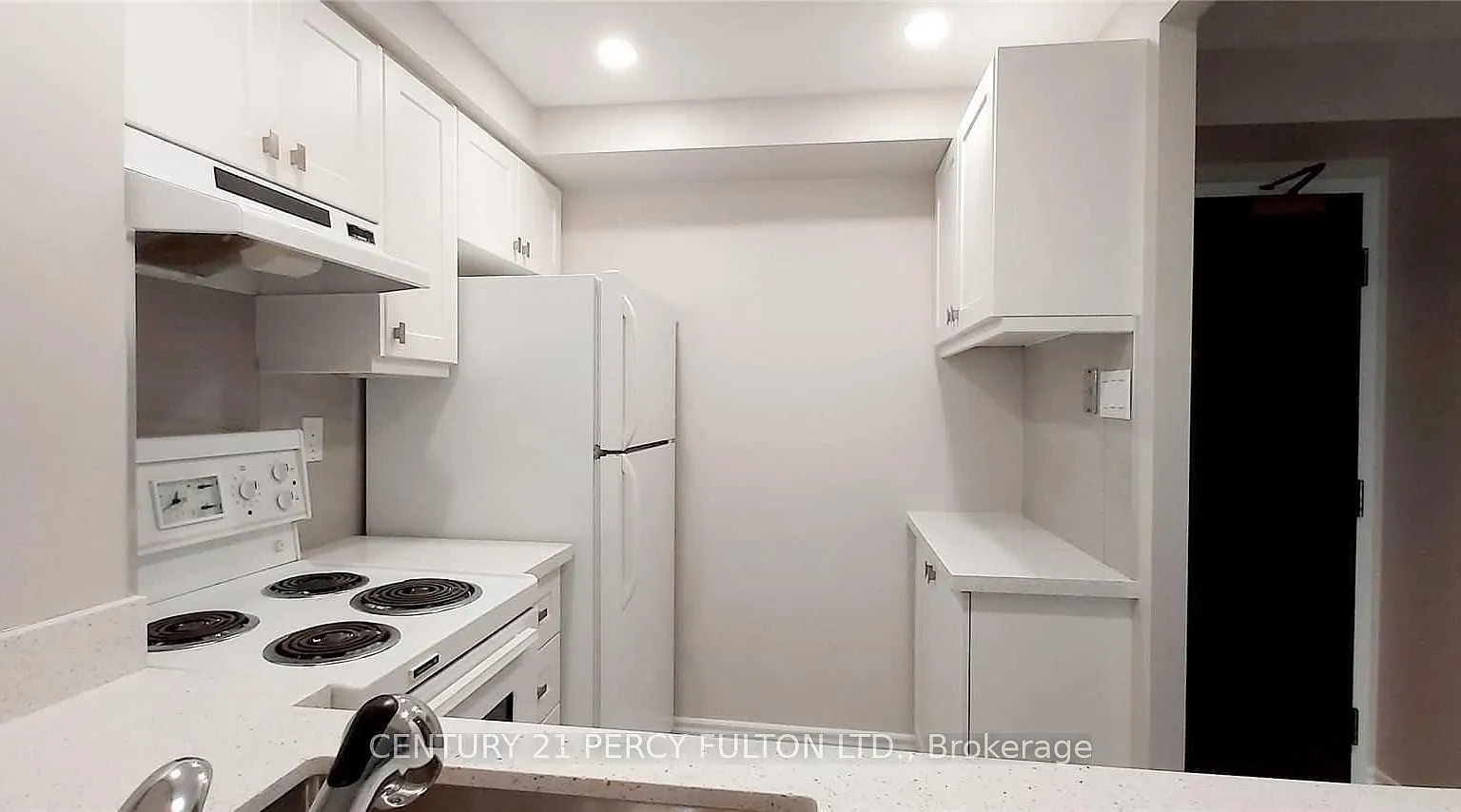 1 bed, $2,350 — Photo 3