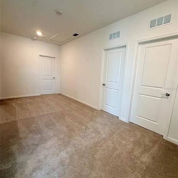 7436 Capstone Dr — Photo 13
