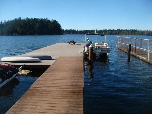 Dock