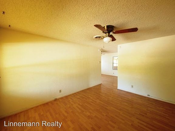 4th image of 1009 S 15th St