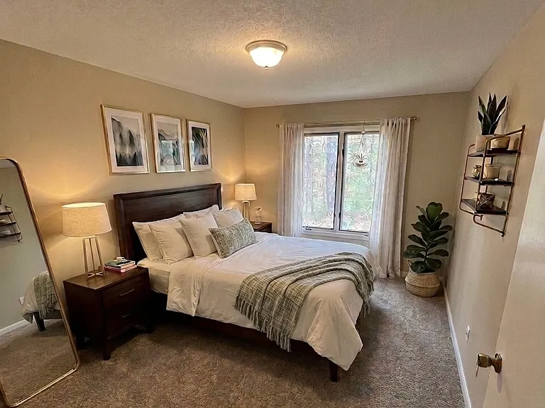 Primary bedroom.