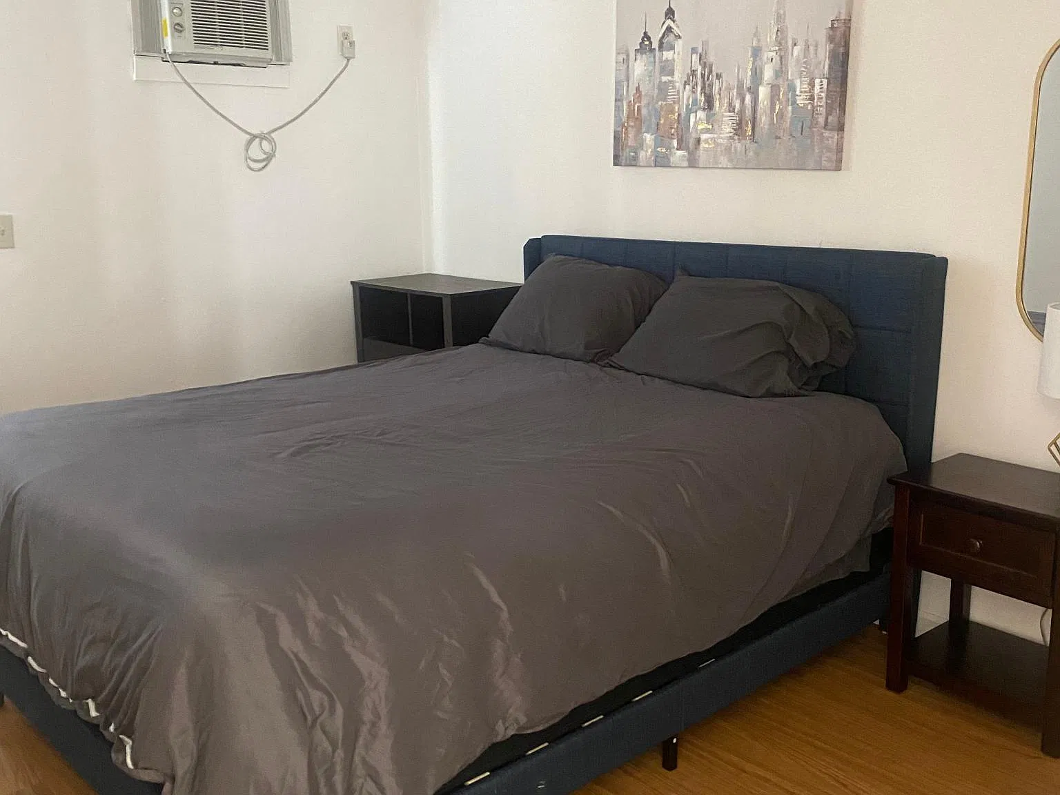 372 Rose St — Photo 4