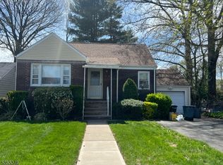 111 Martin Ave, Clifton, NJ 07012
