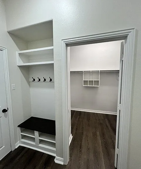 1123 Brigham Dr — Photo 21