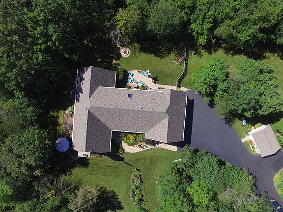 3rd image of 42900 N Sheridan Oaks Dr