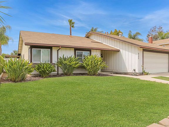 3rd image of 9308 Lake Country Dr