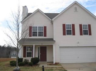 511 Tansy Dr, Charlotte, NC 28214
