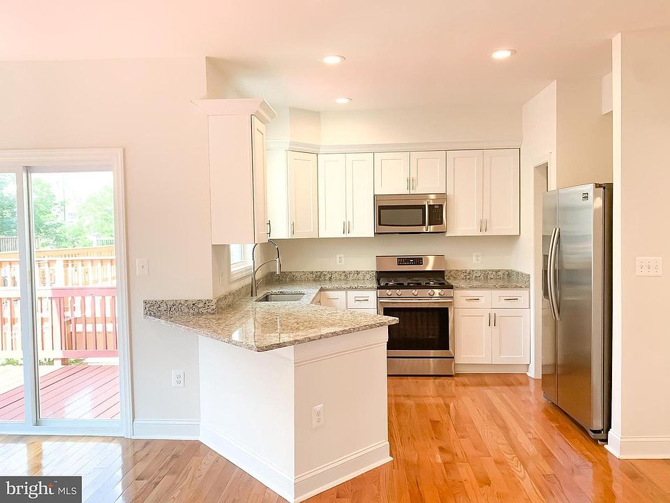 1st image of 14711 Beaumeadow Dr
