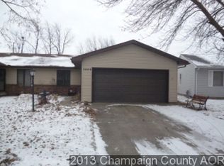 3108B Chatham Dr, Urbana, IL 61802