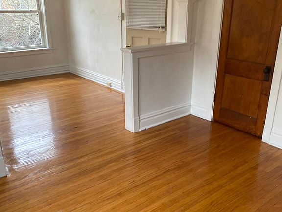 5th image of 4447 Castleman Ave