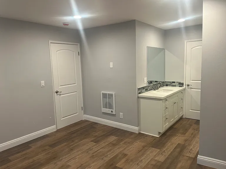 920 N Stanley Ave #101 — Photo 9