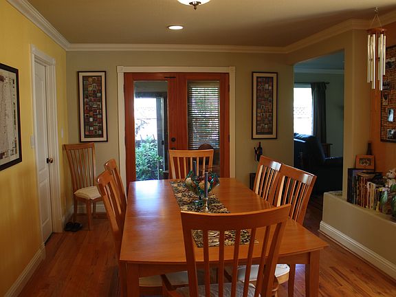 2nd image of 1009 Audrey Ave