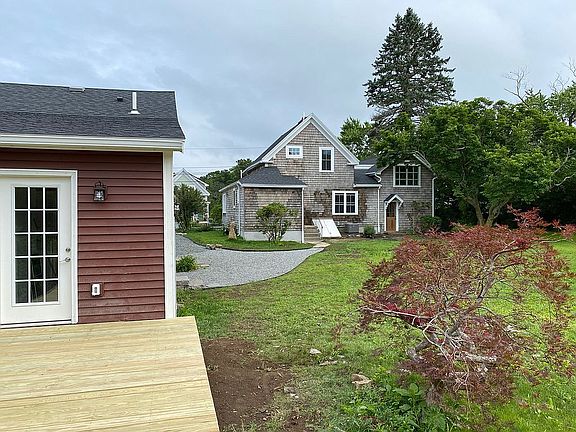 rear view of house & cottage