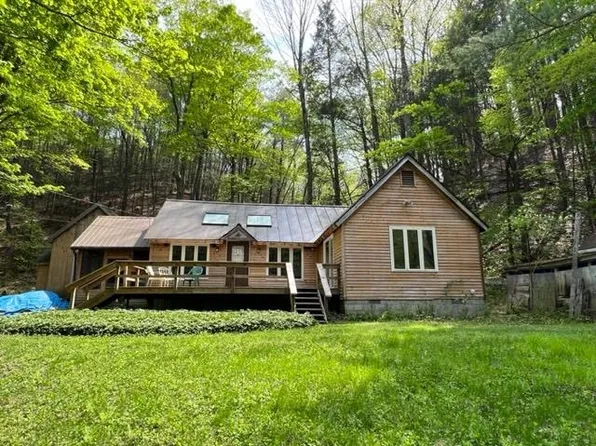 25 High Bridge Road, Dummerston, VT 05301