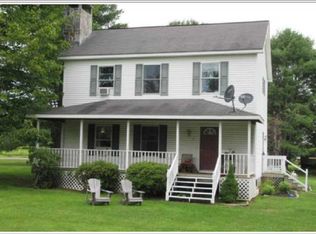 7 Point Rd, Willsboro, NY 12996