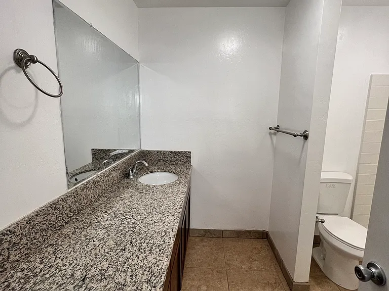 1208 McDonald Way #A — Photo 11