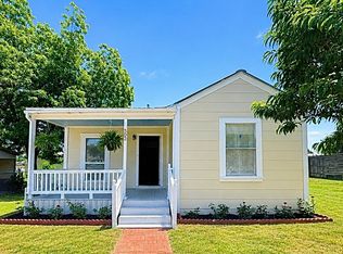 502 W Paine Ave, Comanche, TX 76442