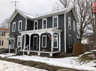 64 Mechanic St, Gowanda, NY 14070