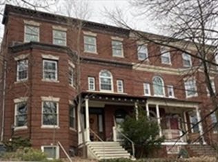 15 Colbourne Cres #2, Brookline, MA 02445