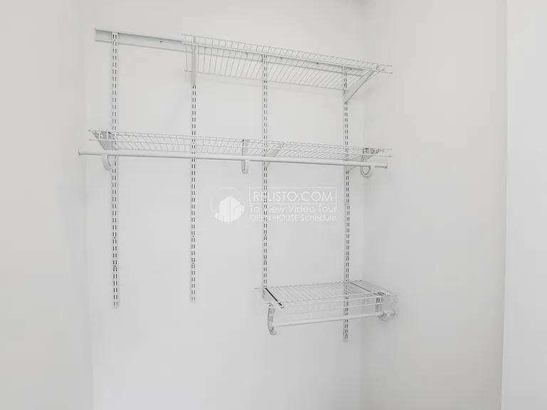 1160 Mission St #1214 — Photo 16