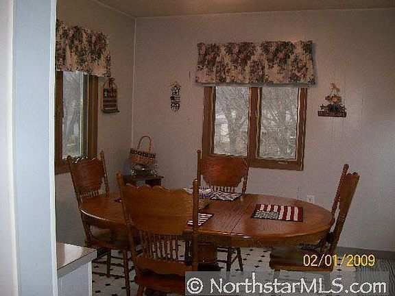 5th image of 307 E Hawthorne Street