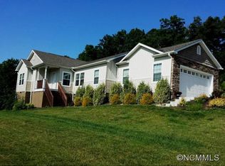 18 Enochs Way, Fletcher, NC 28732