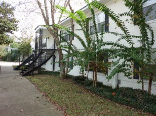 4009 Old Shell Rd. #B9, Mobile, AL 36608