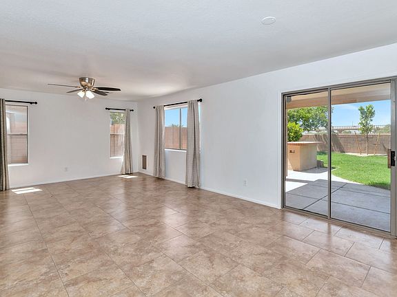 5th image of 3617 E Potter Dr