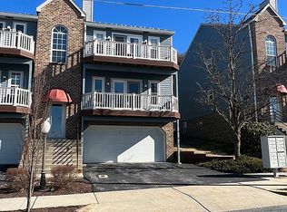 227 N 14th St #A, Reading, PA 19604