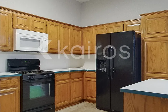 408 Coalbrook Dr — Photo 5