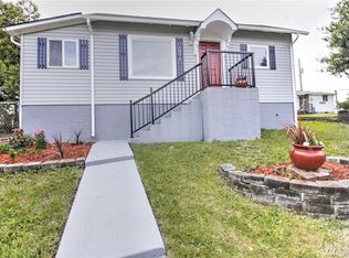 1922 S Sheridan Ave, Tacoma, WA 98405