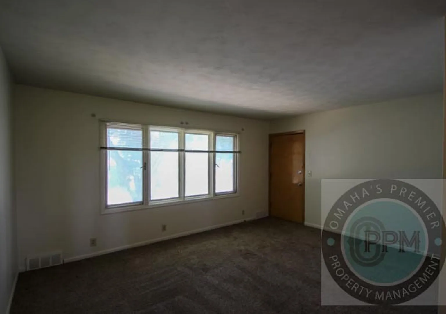 GBR 3758 S 82nd St — Photo 4