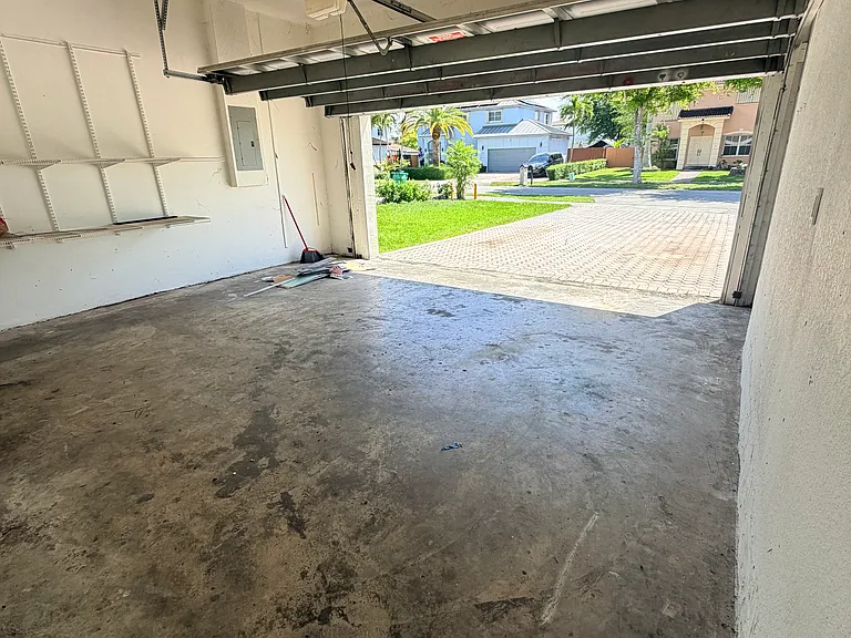 18124 SW 152nd Pl — Photo 33