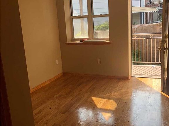 4th image of 59-12 146th St Floor 1