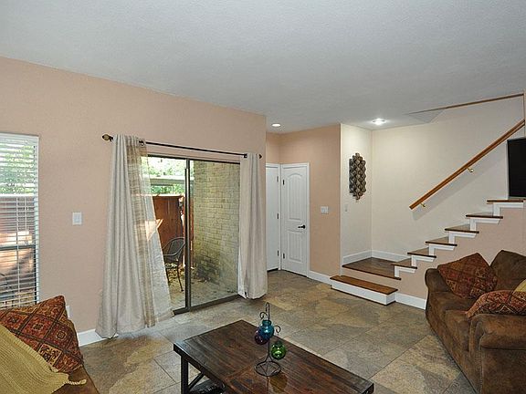 3rd image of 11711 Memorial Dr APT 335
