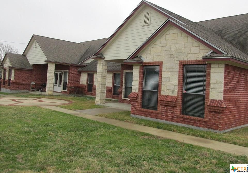 1st image of 707 Red Coat Dr
