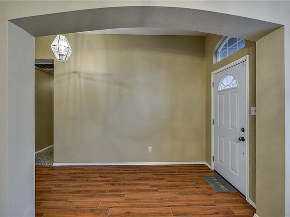 4th image of 1441 Gatlinburg Cir