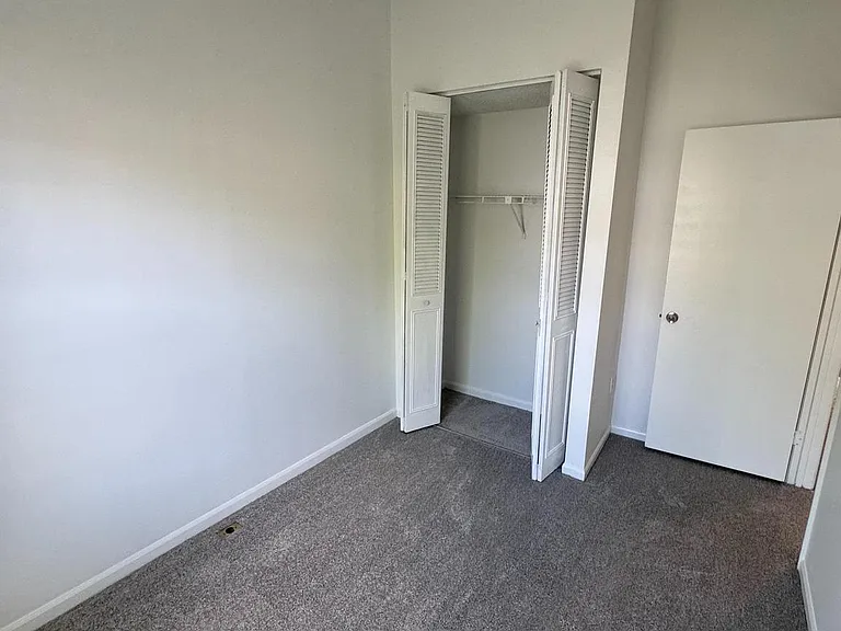 9730 Red Clover Ct — Photo 18