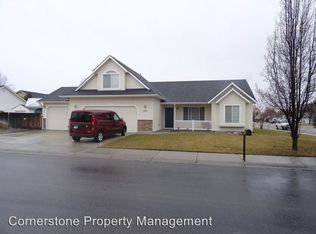 1225 N Golfview Way, Meridian, ID 83642