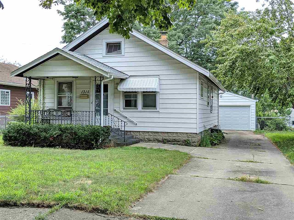 1st image of 1315 23rd St