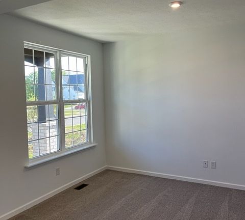 5th image of 11001 Joelle Dr