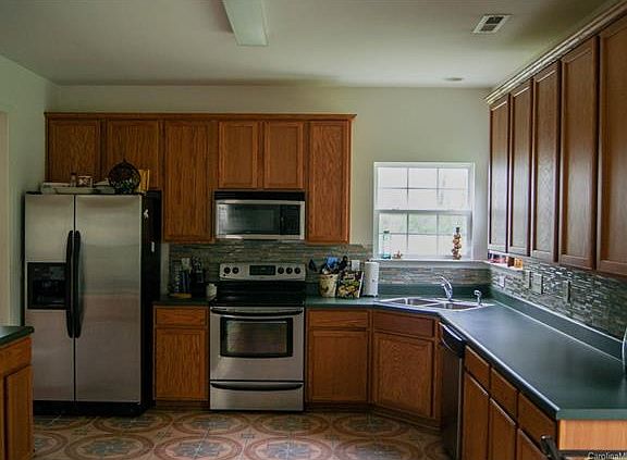 4th image of 9221 Bradstreet Commons Way