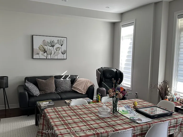 5 Henry Bauer Ave — Photo 7