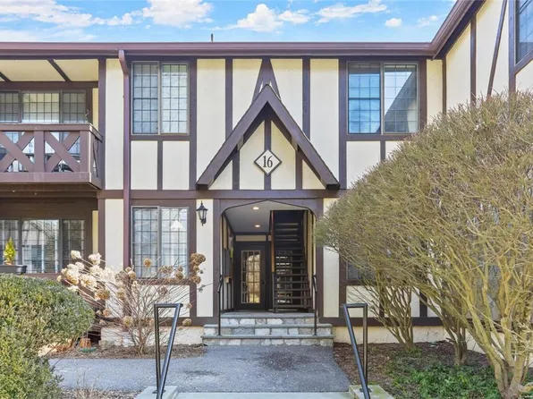 16-3 Foxwood Drive, Pleasantville, NY 10570