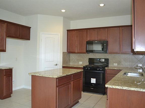 2nd image of 3715 Pantano Ct
