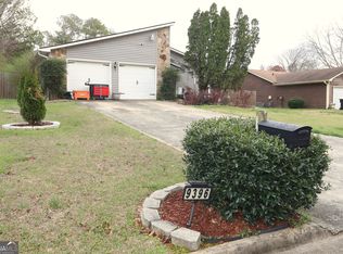 9396 Forest Knoll Dr, Jonesboro, GA