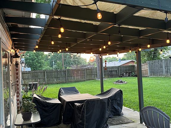 4th image of 7027 Hubbard Dr